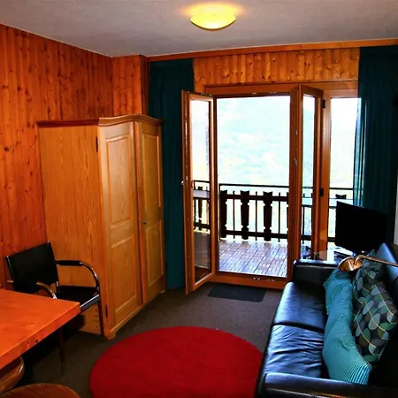 Apartment In Veysonnaz With Balcony